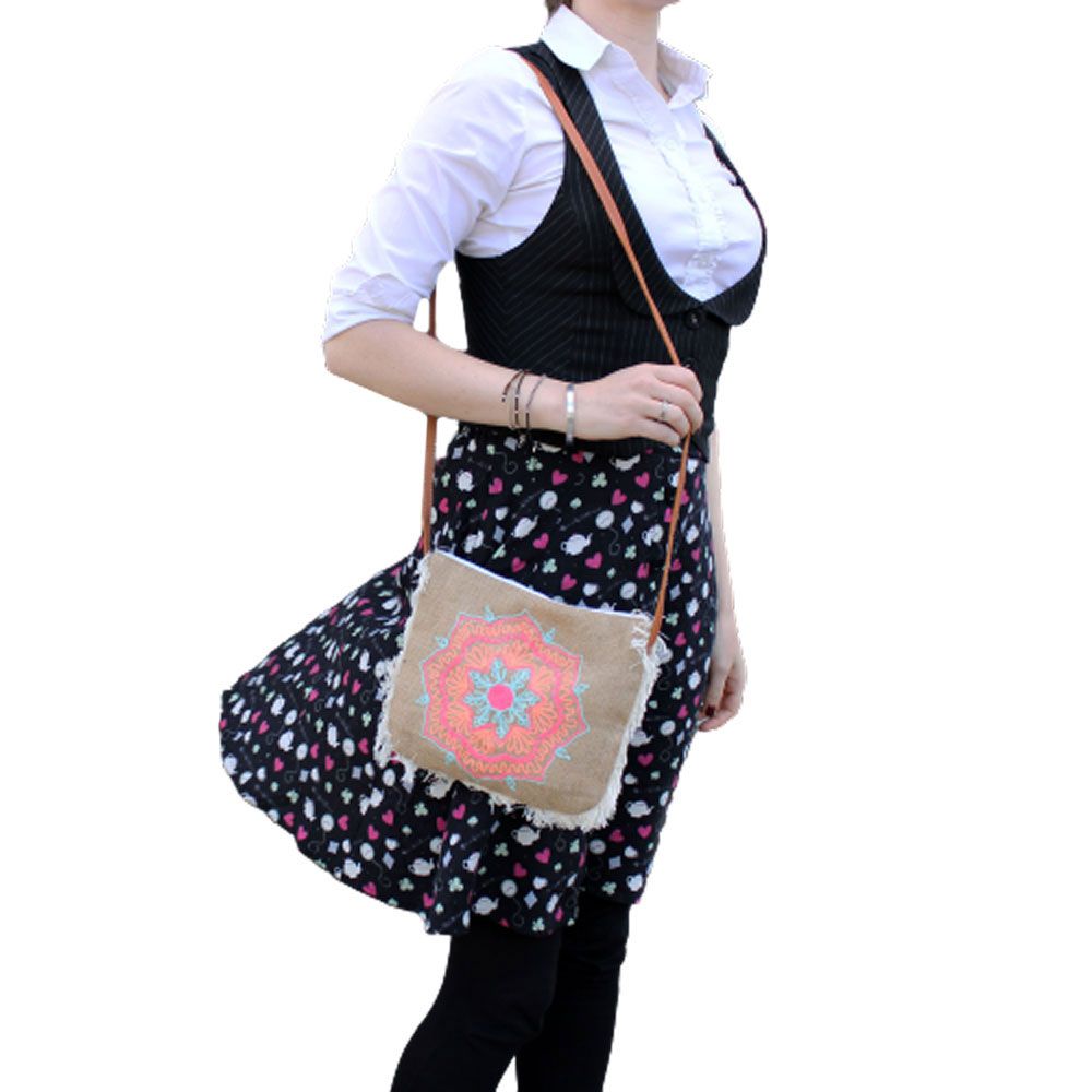 Fab Fringe Bag – Mandala Embroidery