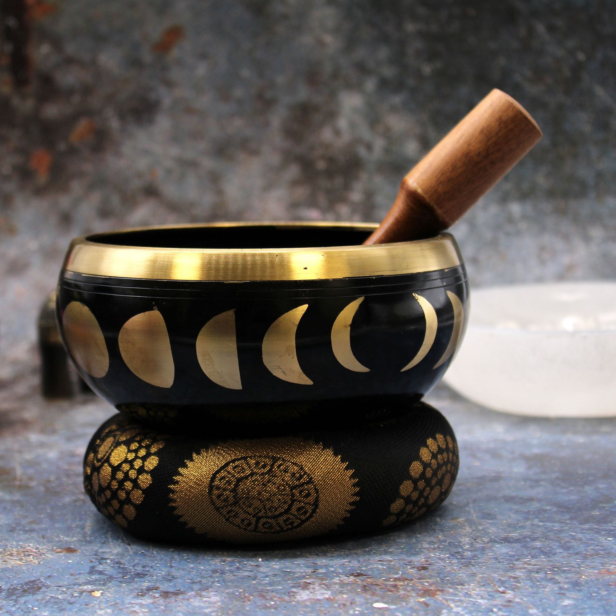 Large Moon Phase Singing Bowl Set – Black (14cm)